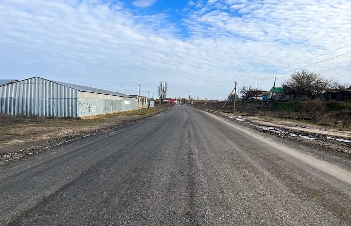 В Астраханской области отремонтировали подъезд к селу Оля